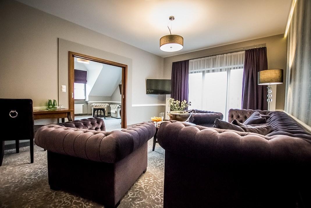 Hotel Palac Poledno Eksteriør billede